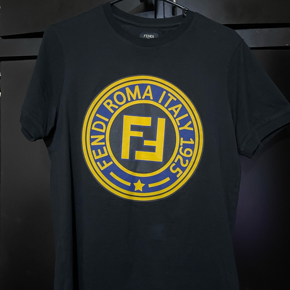 Fendi T shirt